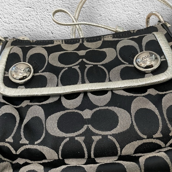 Coach Poppy Signature Pleated Crossbody Bag | Vintage Y2K - Picture 3 of 13